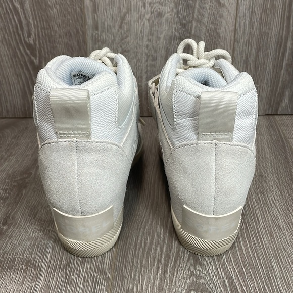 Sorel Out N About White ~ Sea Salt Suede Leather Lace Up Wedge Sneaker Bootie 7 - Picture 2 of 16